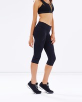 Thumbnail for your product : 2XU Women's Mid-Rise 3/4 Compression Tights