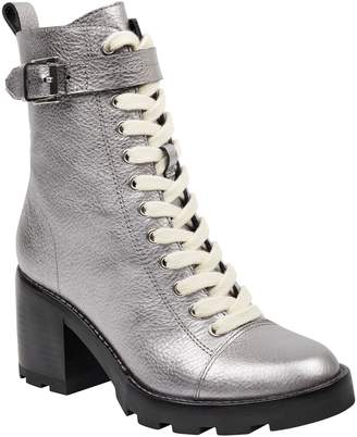 marc fisher waren boot