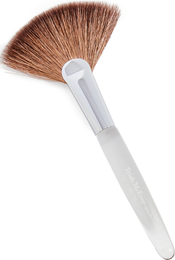 Trish McEvoy Brush 62 Fan Brush