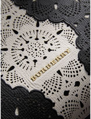 Burberry The Medium Banner in Lace Leather
