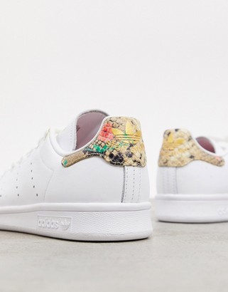 adidas Stan Smith sneakers in white and snake print - ShopStyle