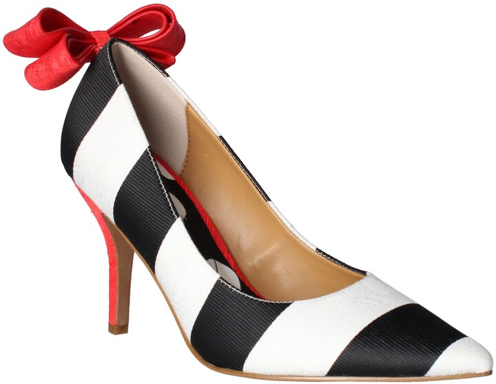 black heels with red