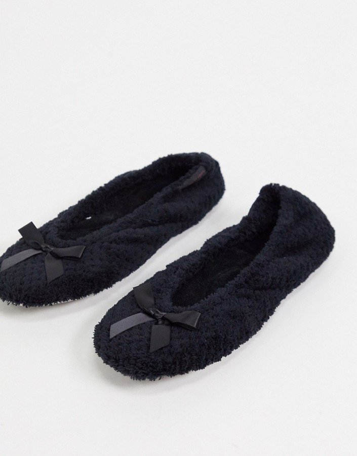 totes Isotoner ballet slippers in black - ShopStyle