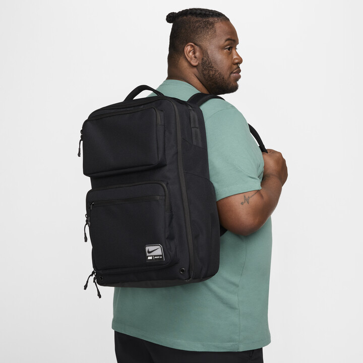 Nike Men's Utility Speed Backpack (27L) in Black | FN4106-010