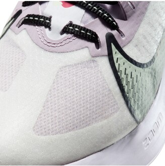 Nike Zoom Gravity Running Shoe