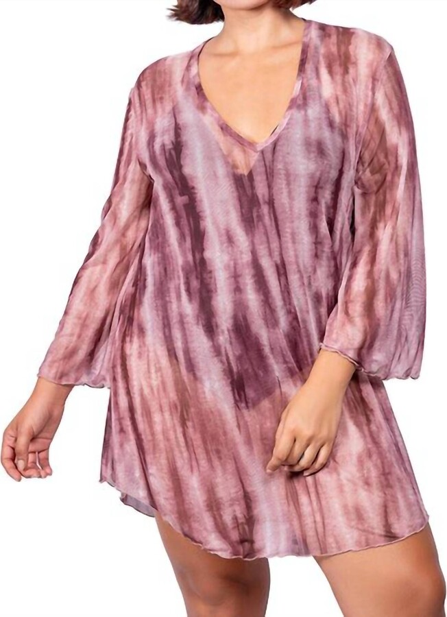 Jordan Taylor V-Neck Bell Sleeve Tie Dye Tunic In Burgundy