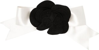 Chanel Pre-owned 2000s Camellia Silk Bow Hairpin - Black