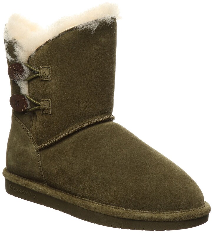bearpaw boots wide width
