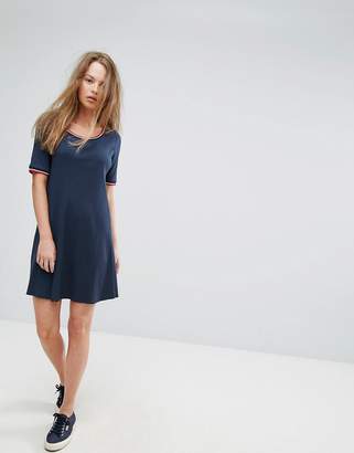Tommy Hilfiger Ribbed Dress with Contrast Collar