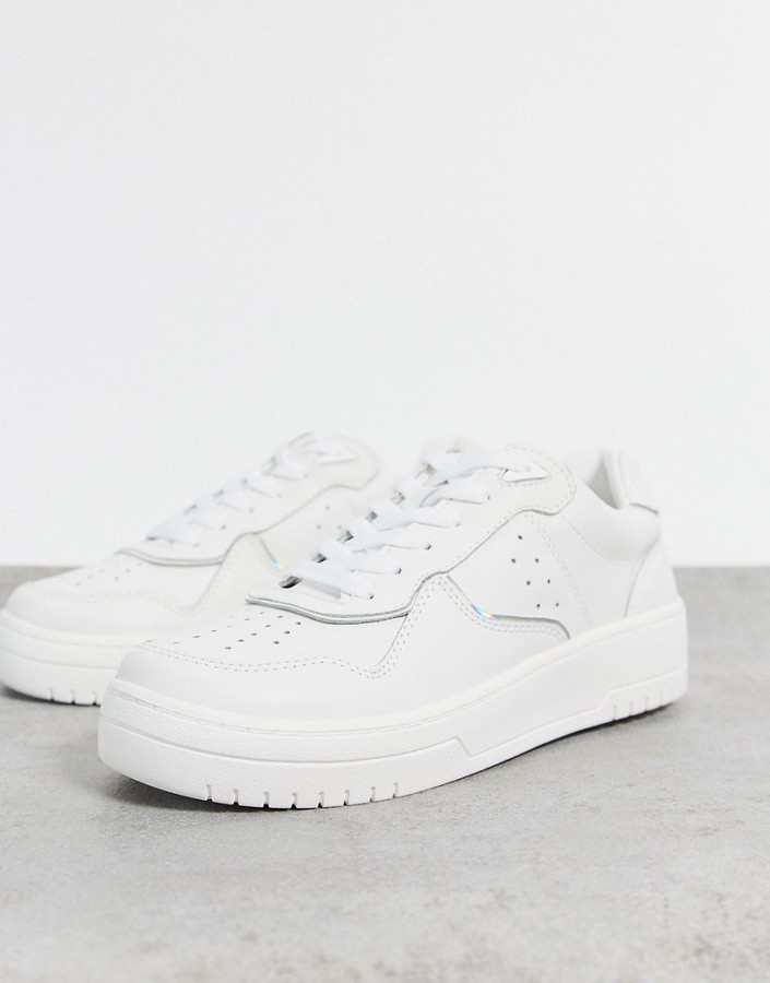 Stradivarius sneakers with trim in white - ShopStyle
