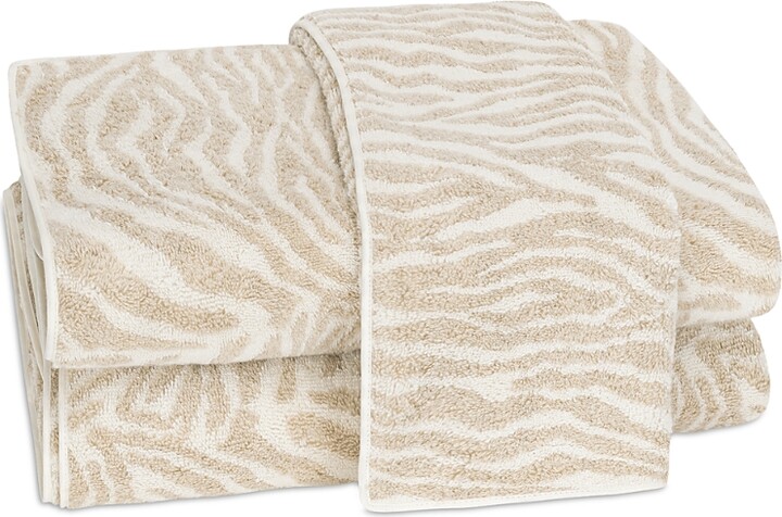 Matouk Regine Hand Towel