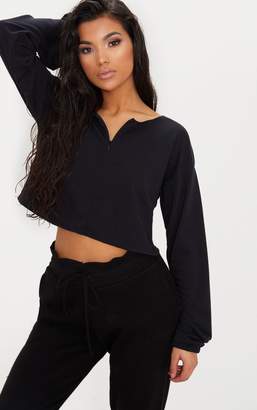 PrettyLittleThing Black Zip Front Sweater