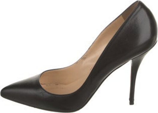Christian Louboutin Leather Pumps Black Pointed-Toes Includes Dust Bag Designer