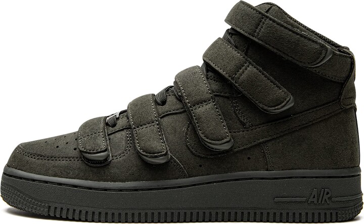 billie eilish sneaker shopping