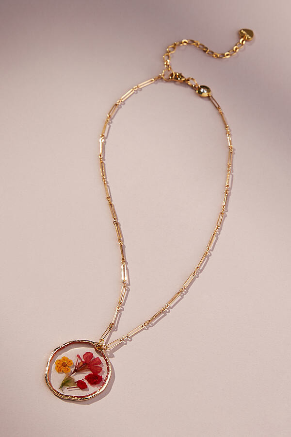 Necklace with resin pendant with 24 carat gold and Etna lava