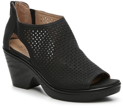 gucci ace sneakers fit