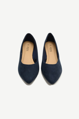 Ardene Faux Suede Pointy Flats