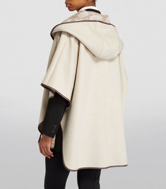 ポンチョ・ケープ Max Mara Oblique Cape In Virgin Wool And Cashmere Grey Max Mara Oblique Cape In Virgin Wool And Cashmere Grey | THE