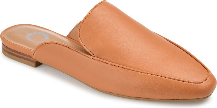 Journee Collection Akza Loafer Mule - Wide Width