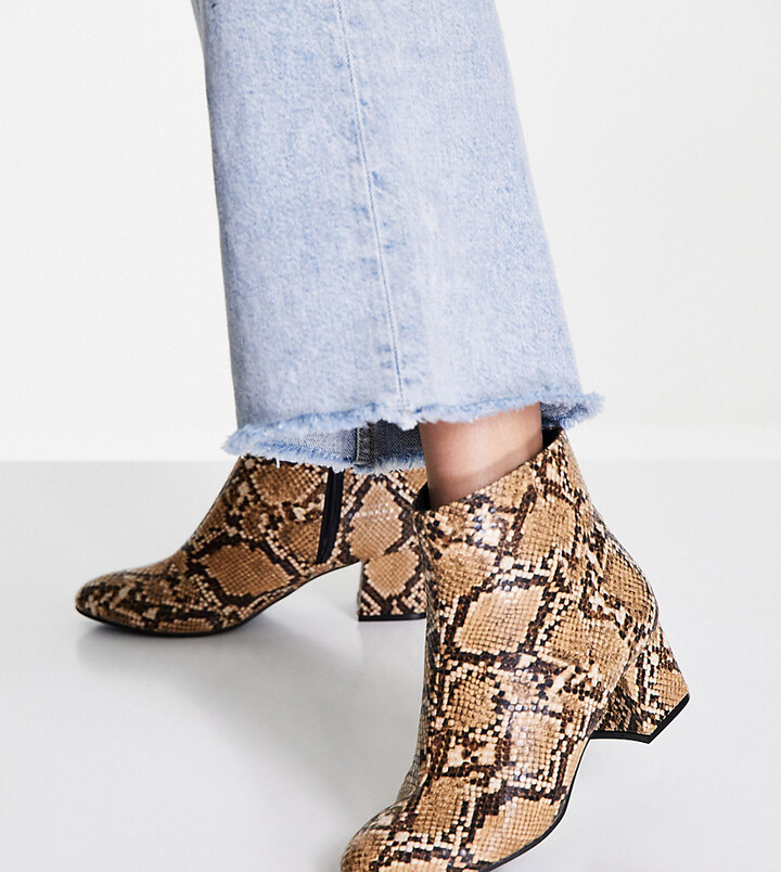 ultra wide ankle boots