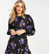 Thumbnail for your product : Wednesday's Girl mini shift dress in purple floral