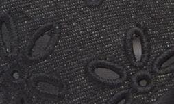Steve Madden【☆SALE☆】Josefina Embroidered Eyelet サンダル Steve Madden【☆SALE☆】Josefina Embroidered Eyelet サンダル