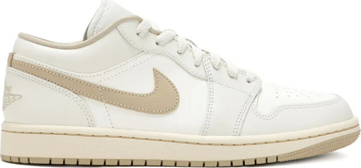 Nike Air Jordan 1 low-top leather sneakers