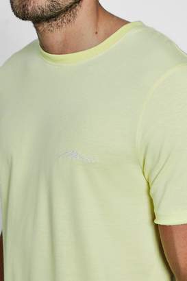 boohoo MAN Signature T-Shirt & Short Set
