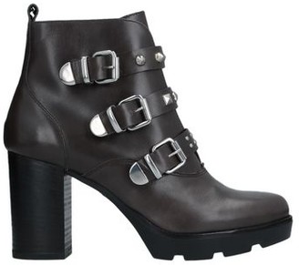 Janet Sport Ankle boots