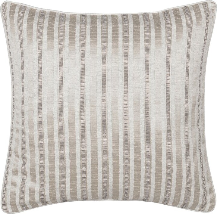 J Queen New York Queensbury Euro Sham