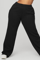 Thumbnail for your product : Alo Yoga | Puddle Sweatpant in Black, Size: Large