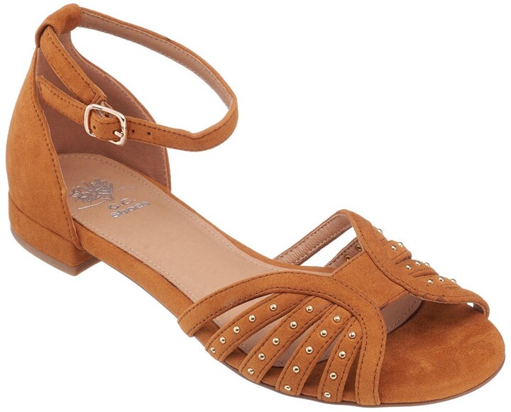 open toe closed heel sandals