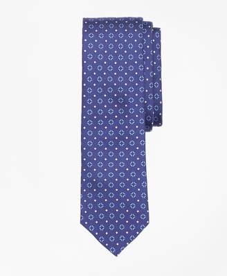 Brooks Brothers Silk Foulard Tie