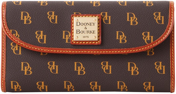 Dooney & Bourke Women's Clutches | Shop the world's largest 