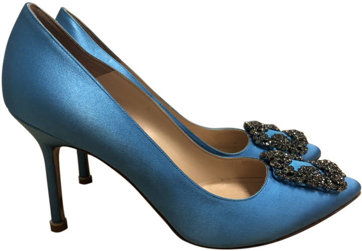 Manolo Blahnik Hangisi Blue Cloth Heels