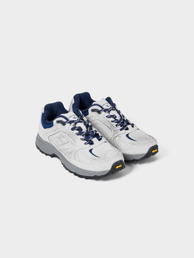 Low Classic Women's Botany Vibram Sneakers In White And Blue