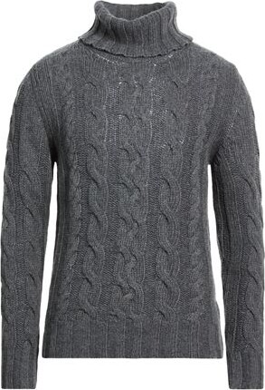 Details Man Turtleneck