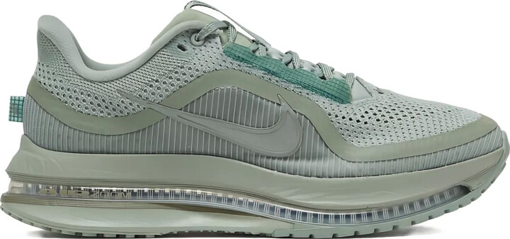 Pegasus Premium sneakers