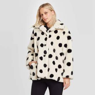 black and white spotted jacket