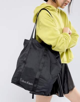 Calvin Klein Packable Shopper Bag In Black