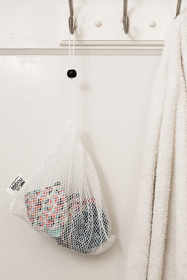 Marley's Monsters Mesh Laundry Bag & Facial Rounds Set - 20