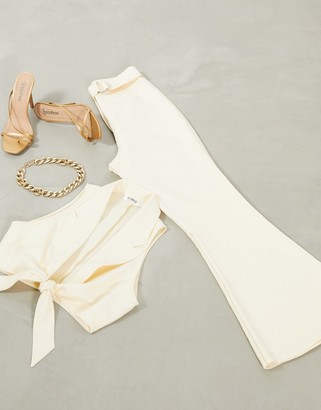 4th & Reckless Petite Exclusive tailored pants with belt in cream