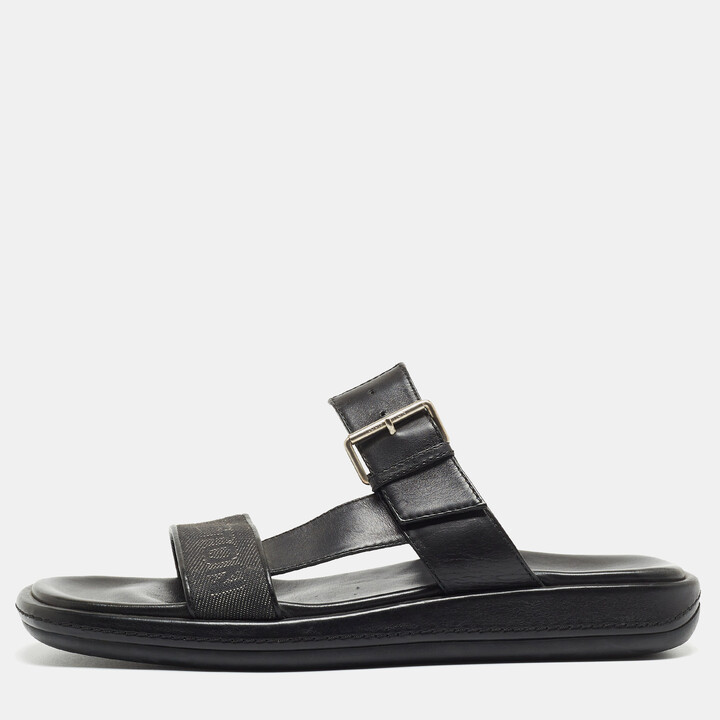 Sandalia Louis Vuitton #Sandals  Louis vuitton men shoes, Mens summer  shoes, Mens leather sandals