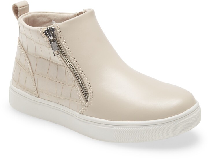 Steve madden jreggie zip sneaker Clearance