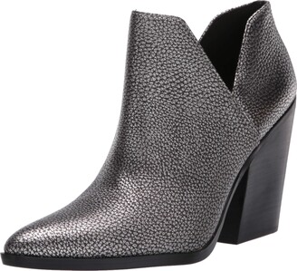 naturalizer ankle boots canada