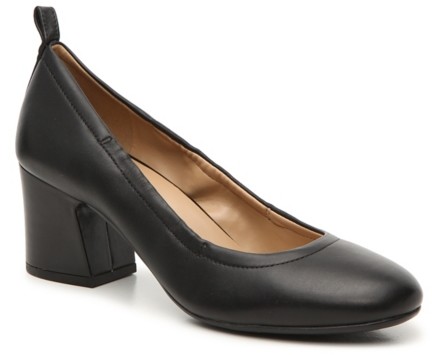 naturalizer dalee pump