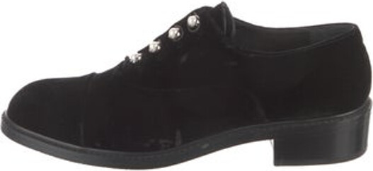 Stuart Weitzman Velvet Oxfords Black Round-Toes with Beaded Accents Hook & Eye Closure at Uppers Designer