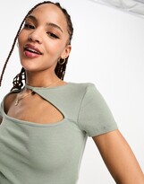 Thumbnail for your product : Stradivarius cut out tee in khaki