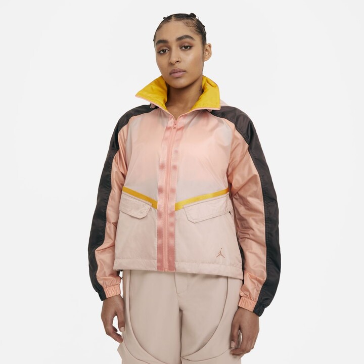 beige lightweight jacket womens