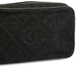 Chanel Pre Owned 1992 Diamond Quilted Tassel Camera Bag